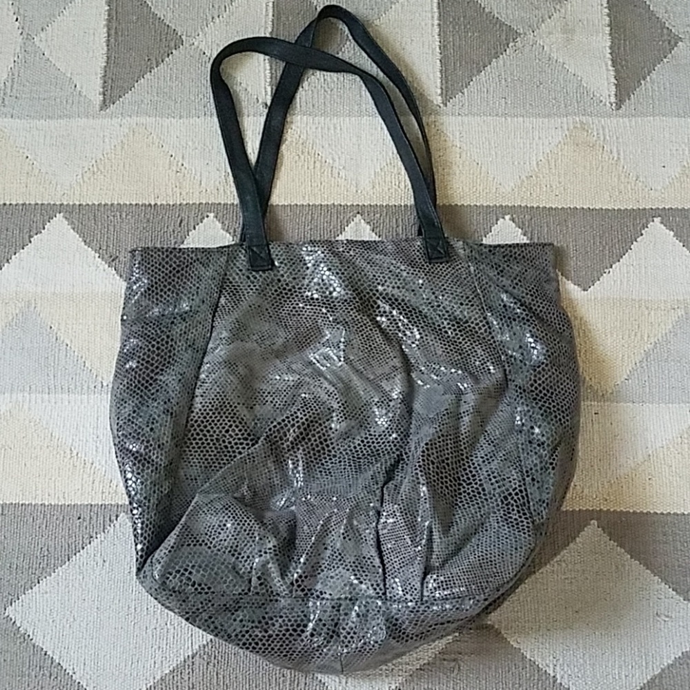 Snake print hobo